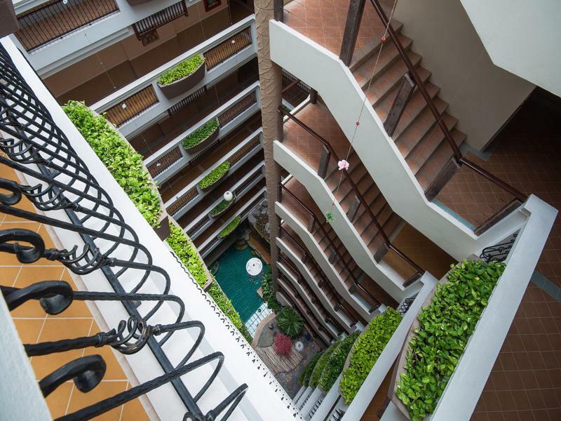 Sa-Bai-Dee Condo Чонбури Экстерьер фото